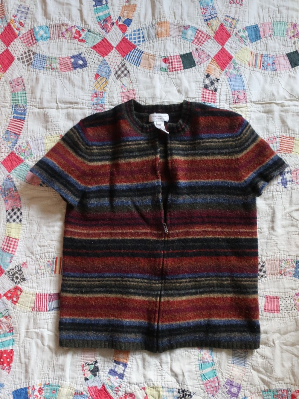 Vintage wool Jones New York short sleeve zip up sweater